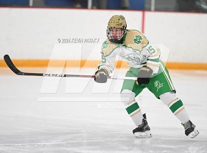 Thumbnail 3 in Bishop Hendricken (RI) @ Notre Dame, WH photogallery.