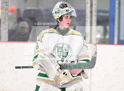 Thumbnail 3 in Bishop Hendricken (RI) @ Notre Dame, WH photogallery.
