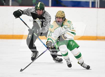 Thumbnail 1 in Bishop Hendricken (RI) @ Notre Dame, WH photogallery.