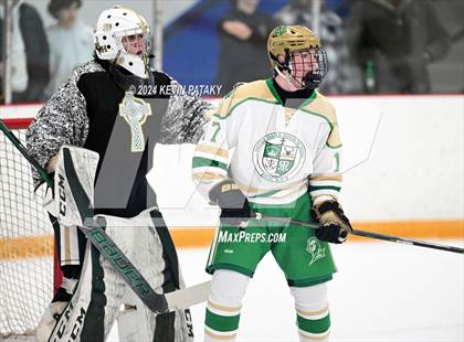 Thumbnail 2 in Bishop Hendricken (RI) @ Notre Dame, WH photogallery.