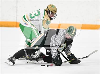 Thumbnail 2 in Bishop Hendricken (RI) @ Notre Dame, WH photogallery.