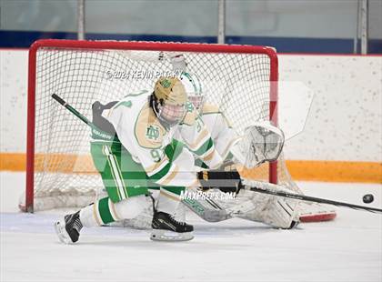Thumbnail 3 in Bishop Hendricken (RI) @ Notre Dame, WH photogallery.