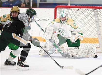 Thumbnail 3 in Bishop Hendricken (RI) @ Notre Dame, WH photogallery.