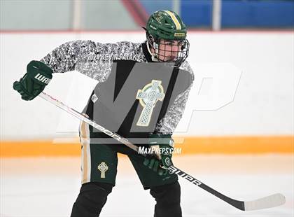 Thumbnail 3 in Bishop Hendricken (RI) @ Notre Dame, WH photogallery.