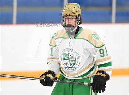 Thumbnail 3 in Bishop Hendricken (RI) @ Notre Dame, WH photogallery.