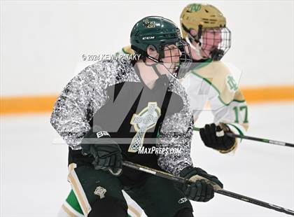 Thumbnail 1 in Bishop Hendricken (RI) @ Notre Dame, WH photogallery.