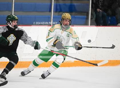 Thumbnail 3 in Bishop Hendricken (RI) @ Notre Dame, WH photogallery.