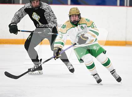 Thumbnail 1 in Bishop Hendricken (RI) @ Notre Dame, WH photogallery.