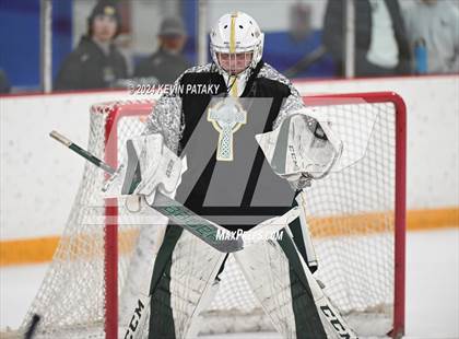 Thumbnail 1 in Bishop Hendricken (RI) @ Notre Dame, WH photogallery.