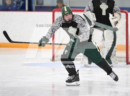 Thumbnail 1 in Bishop Hendricken (RI) @ Notre Dame, WH photogallery.