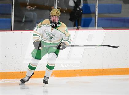 Thumbnail 1 in Bishop Hendricken (RI) @ Notre Dame, WH photogallery.