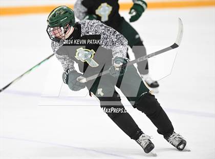 Thumbnail 1 in Bishop Hendricken (RI) @ Notre Dame, WH photogallery.
