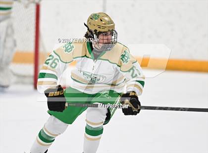 Thumbnail 2 in Bishop Hendricken (RI) @ Notre Dame, WH photogallery.
