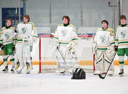 Thumbnail 2 in Bishop Hendricken (RI) @ Notre Dame, WH photogallery.