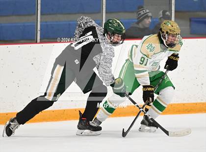 Thumbnail 1 in Bishop Hendricken (RI) @ Notre Dame, WH photogallery.