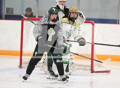 Thumbnail 2 in Bishop Hendricken (RI) @ Notre Dame, WH photogallery.