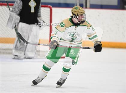 Thumbnail 2 in Bishop Hendricken (RI) @ Notre Dame, WH photogallery.