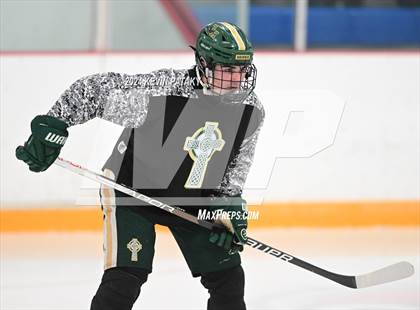 Thumbnail 2 in Bishop Hendricken (RI) @ Notre Dame, WH photogallery.