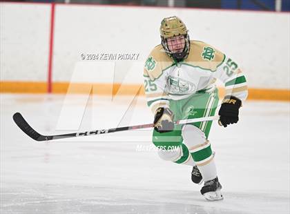 Thumbnail 1 in Bishop Hendricken (RI) @ Notre Dame, WH photogallery.