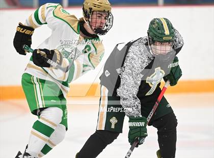 Thumbnail 2 in Bishop Hendricken (RI) @ Notre Dame, WH photogallery.