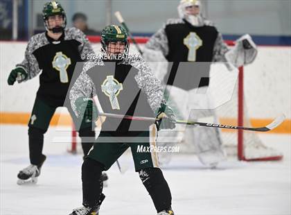 Thumbnail 3 in Bishop Hendricken (RI) @ Notre Dame, WH photogallery.