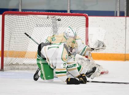 Thumbnail 3 in Bishop Hendricken (RI) @ Notre Dame, WH photogallery.