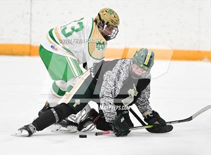 Thumbnail 3 in Bishop Hendricken (RI) @ Notre Dame, WH photogallery.