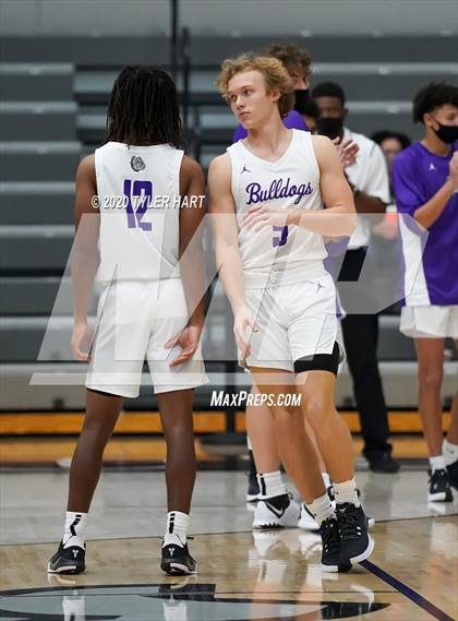 Thumbnail 1 in 21st Century Charter @ Brownsburg (Sneakers for Santa shootout) photogallery.