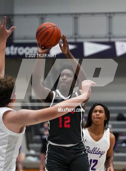 Thumbnail 3 in 21st Century Charter @ Brownsburg (Sneakers for Santa shootout) photogallery.