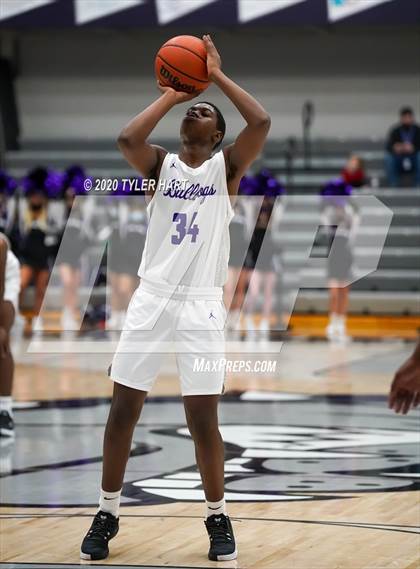 Thumbnail 2 in 21st Century Charter @ Brownsburg (Sneakers for Santa shootout) photogallery.