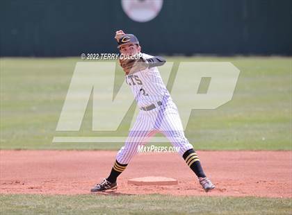Thumbnail 1 in Wasatch vs. Cottonwood (UHSAA 5A Super Regional Game 2) photogallery.
