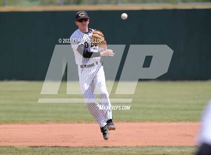 Thumbnail 1 in Wasatch vs. Cottonwood (UHSAA 5A Super Regional Game 2) photogallery.
