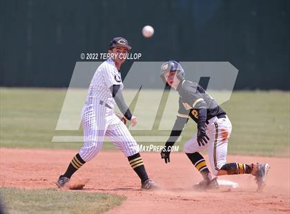 Thumbnail 2 in Wasatch vs. Cottonwood (UHSAA 5A Super Regional Game 2) photogallery.