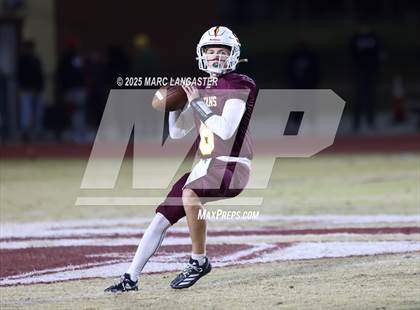 Thumbnail 1 in Olympic @ Sun Valley (NCHSAA 6A Round 2) photogallery.