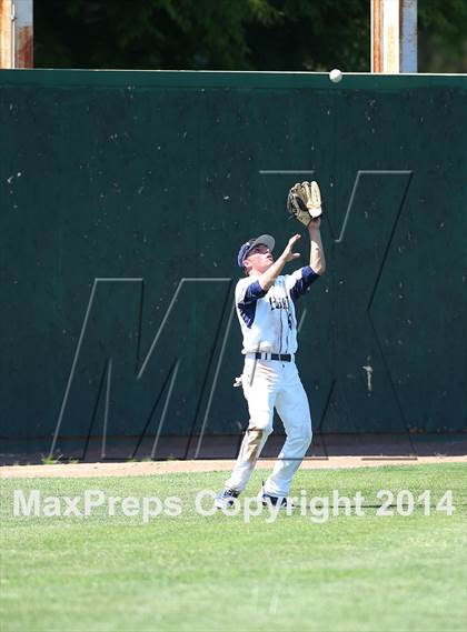 Thumbnail 3 in Granite Bay (Boras Classic) photogallery.