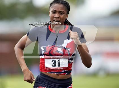 Thumbnail 3 in Lewis James Invitational (400 Meter Final) photogallery.