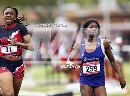 Thumbnail 3 in Lewis James Invitational (400 Meter Final) photogallery.