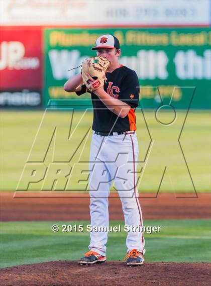 Thumbnail 1 in Saint Francis vs. Los Gatos (CIF CCS Open Division Final) photogallery.