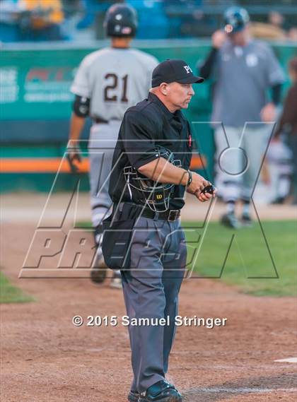 Thumbnail 2 in Saint Francis vs. Los Gatos (CIF CCS Open Division Final) photogallery.