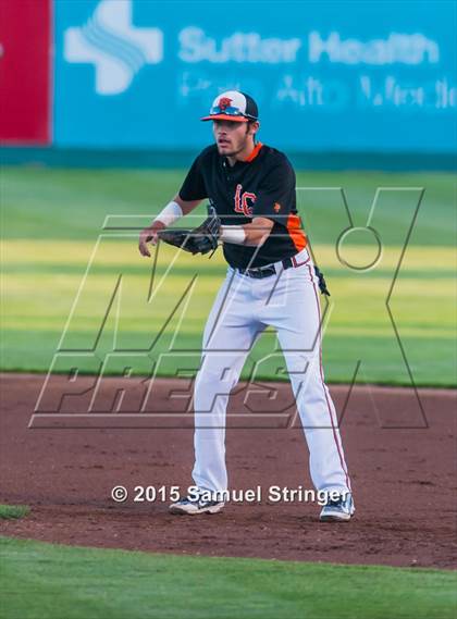 Thumbnail 1 in Saint Francis vs. Los Gatos (CIF CCS Open Division Final) photogallery.