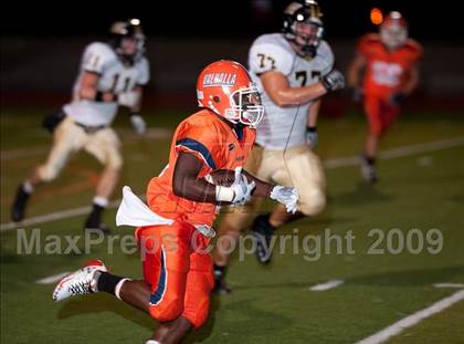 Thumbnail 3 in Westview vs Valhalla (SDS Kickoff Classic) photogallery.