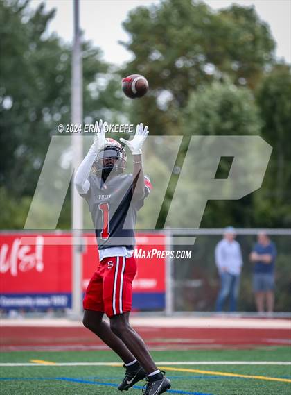 Thumbnail 3 in Copiague @ Smithtown East photogallery.