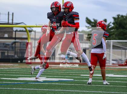 Thumbnail 3 in Copiague @ Smithtown East photogallery.