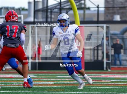 Thumbnail 3 in Copiague @ Smithtown East photogallery.