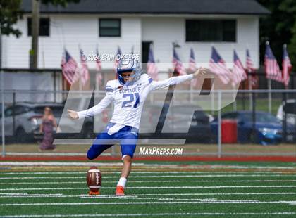 Thumbnail 3 in Copiague @ Smithtown East photogallery.