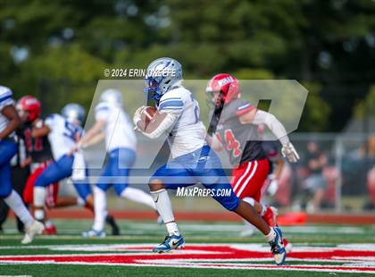 Thumbnail 2 in Copiague @ Smithtown East photogallery.