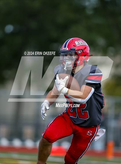 Thumbnail 1 in Copiague @ Smithtown East photogallery.