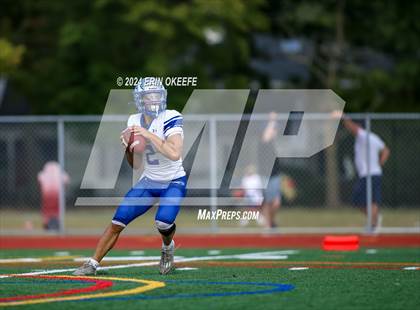 Thumbnail 3 in Copiague @ Smithtown East photogallery.