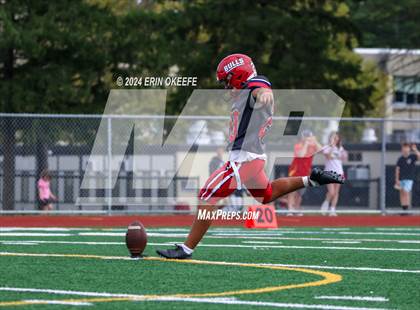 Thumbnail 2 in Copiague @ Smithtown East photogallery.