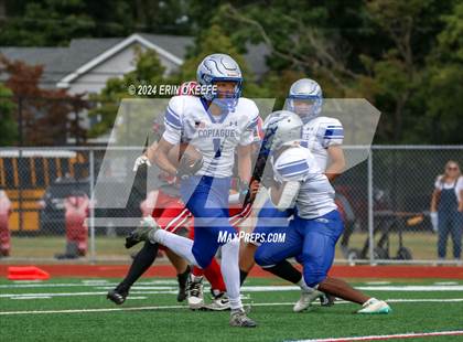 Thumbnail 1 in Copiague @ Smithtown East photogallery.